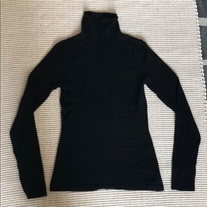 Elie Tahari Cashmere Turtleneck Sweater, Size S